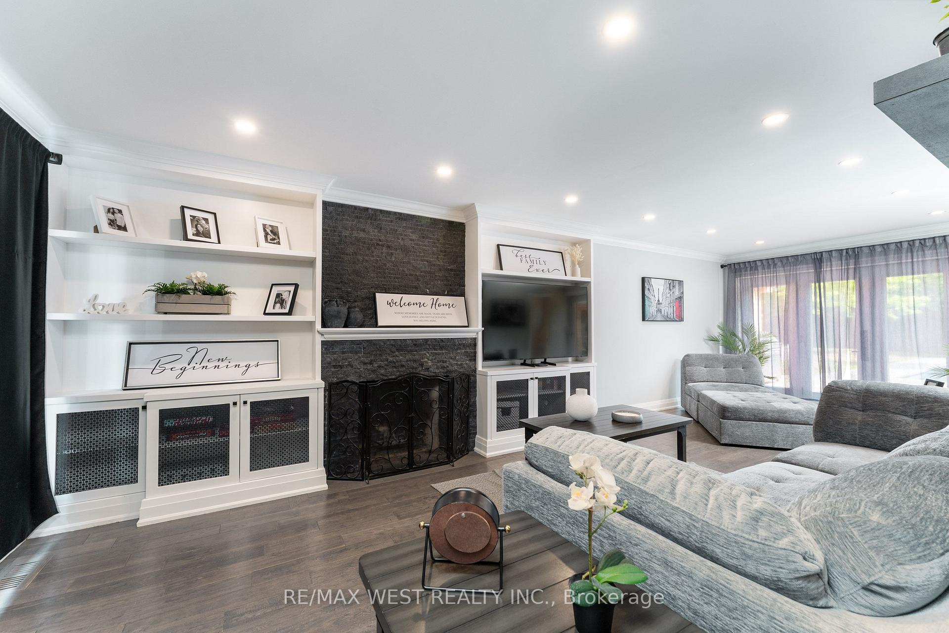 Photo 9 of 139 Redgrave Drive, Etobicoke, Willowridge-Martingrove-Richview — HOMEH