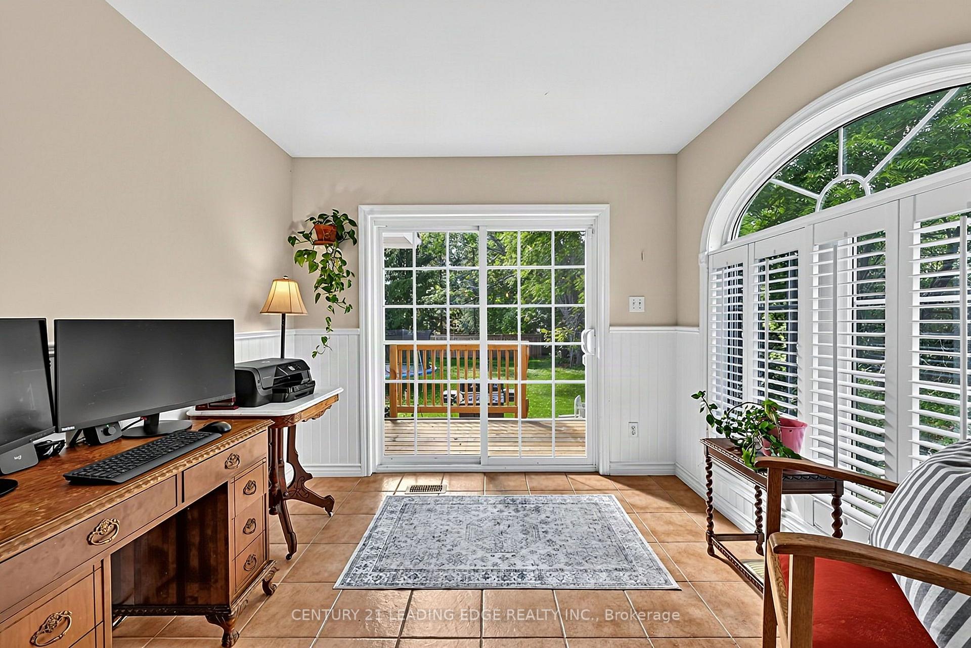 Photo 16 of 102 Second Avenue, Uxbridge — HOMEH