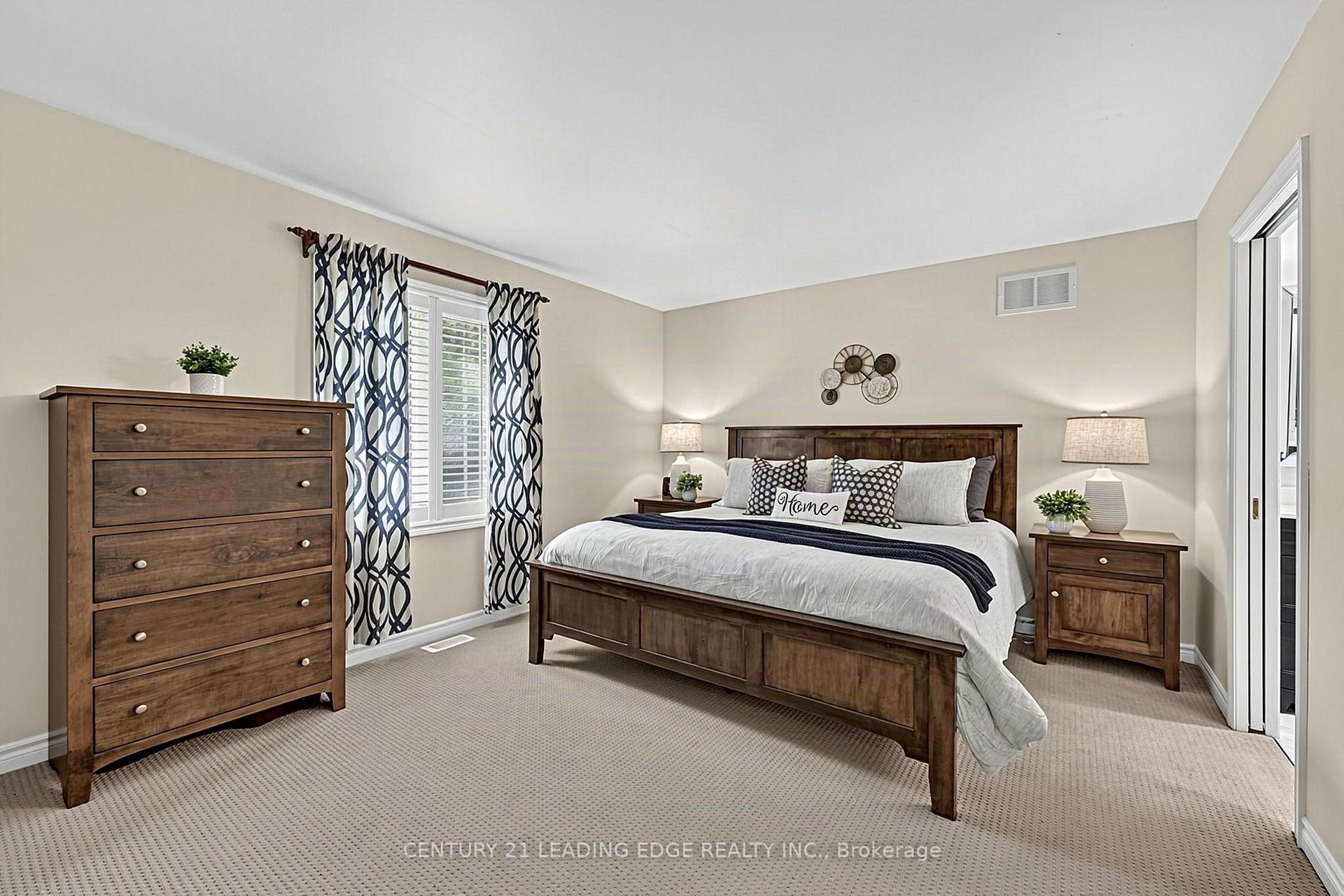 Photo 21 of 102 Second Avenue, Uxbridge — HOMEH