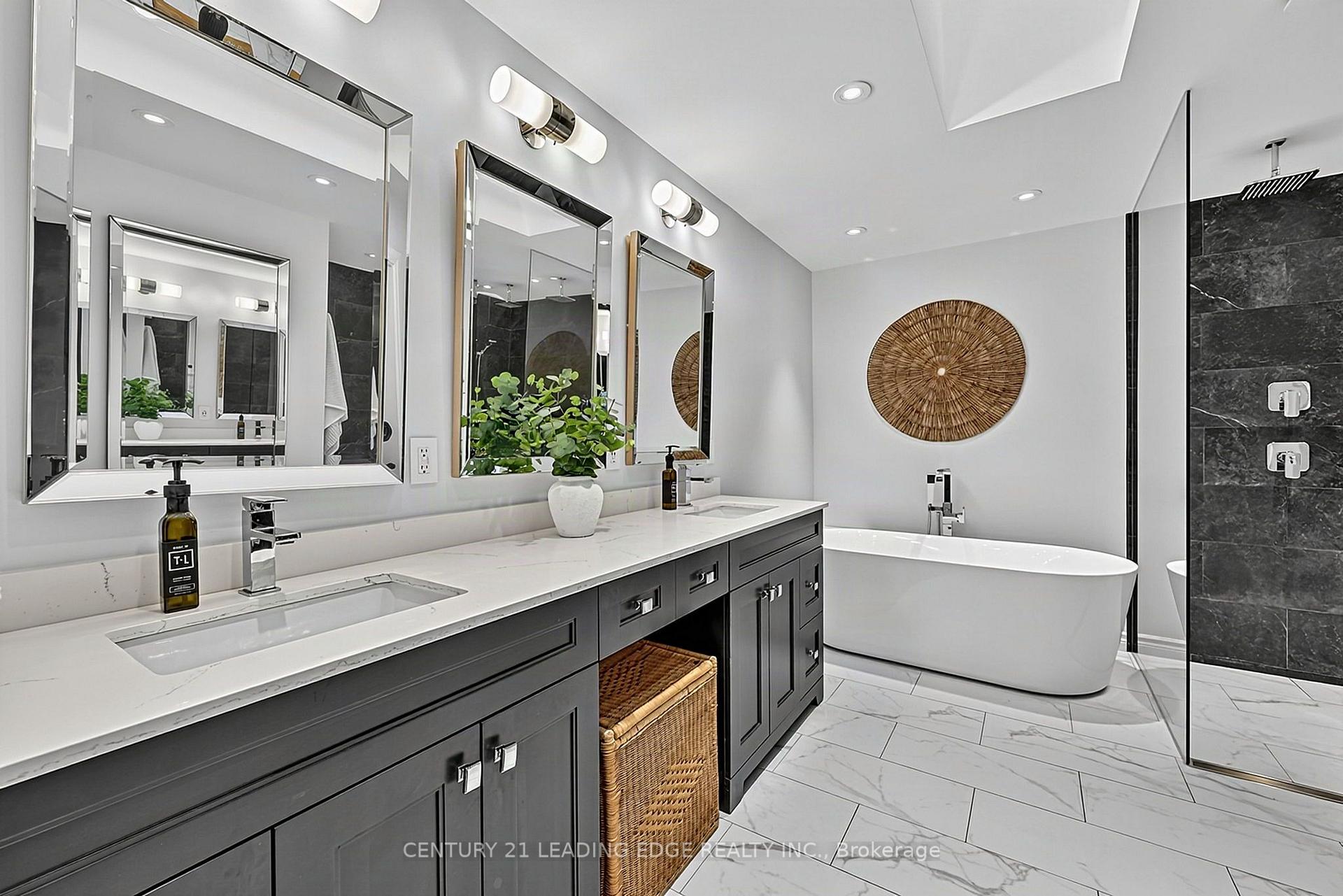 Photo 23 of 102 Second Avenue, Uxbridge — HOMEH