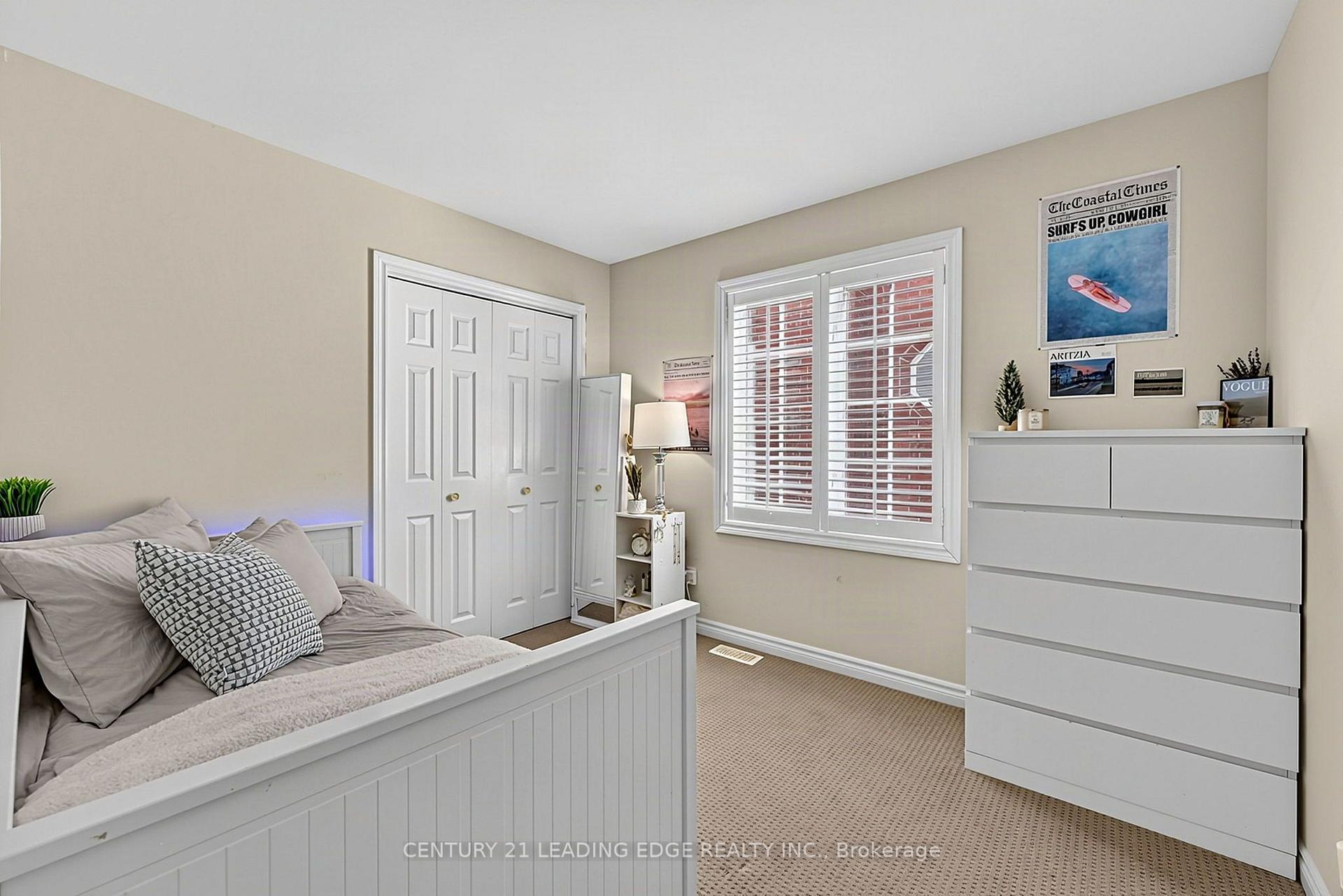 Photo 26 of 102 Second Avenue, Uxbridge — HOMEH