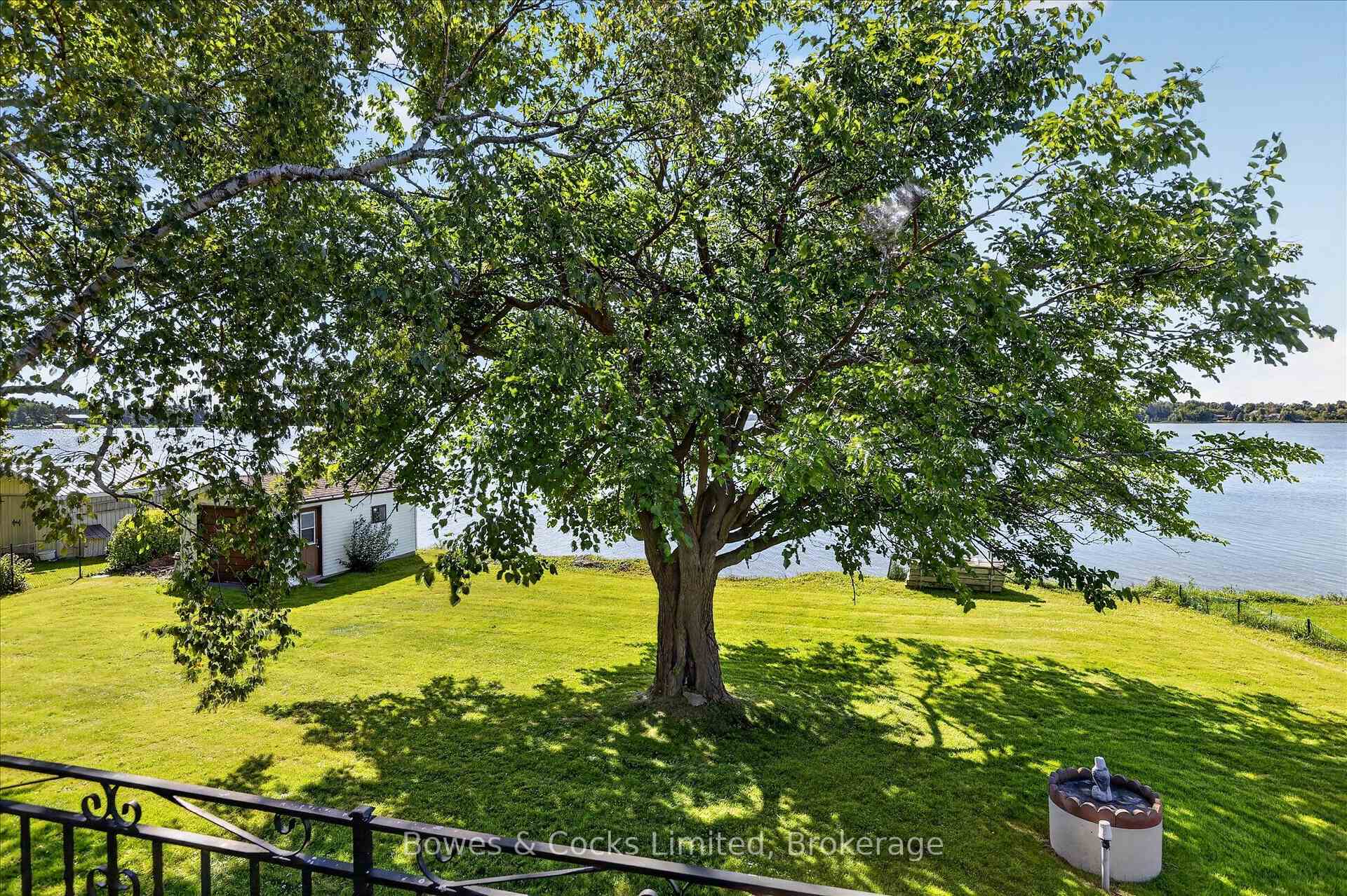 Photo 2 of 79 Oakdene Crescent, Kawartha Lakes, Mariposa — HOMEH