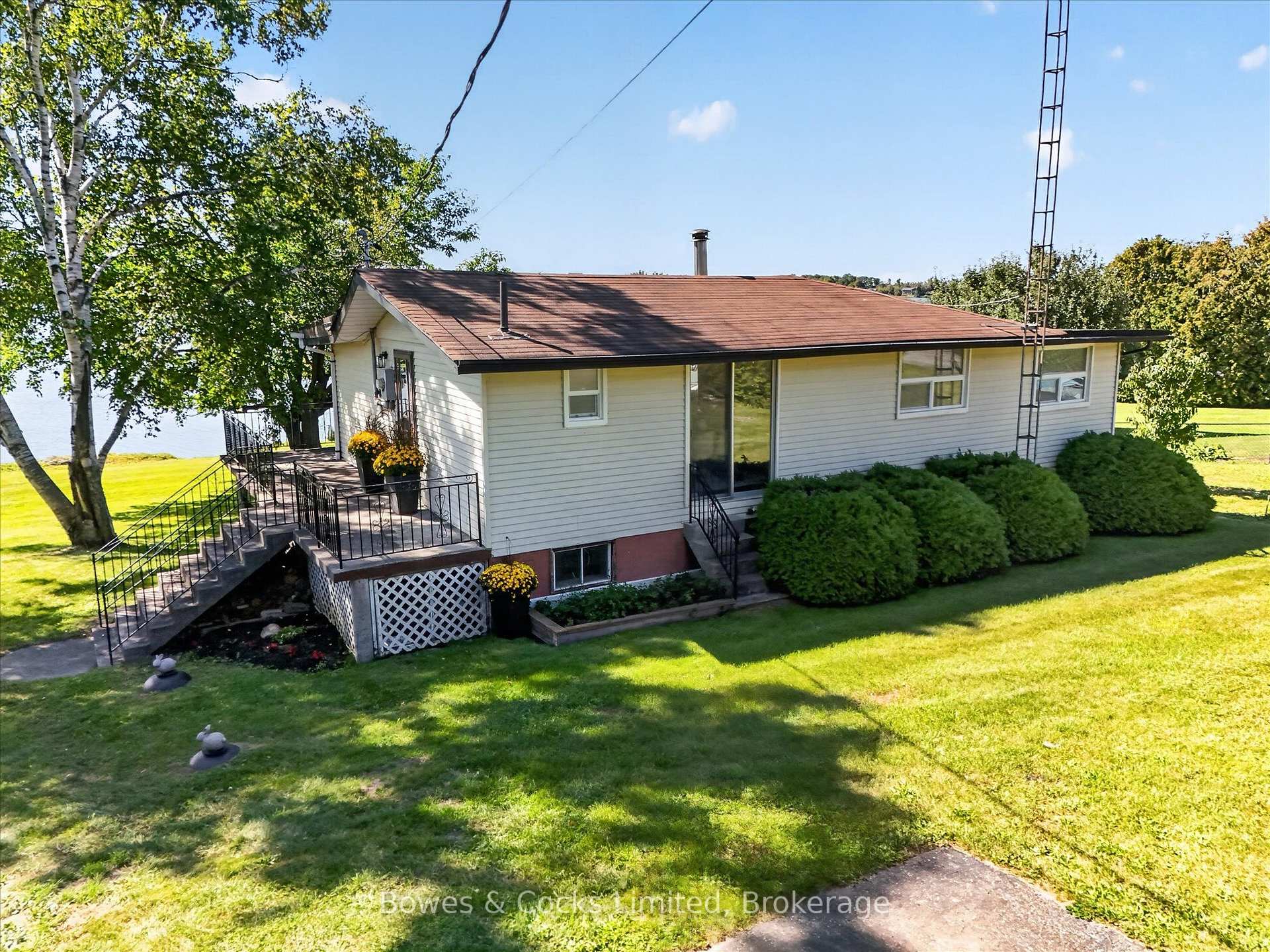 Photo 14 of 79 Oakdene Crescent, Kawartha Lakes, Mariposa — HOMEH