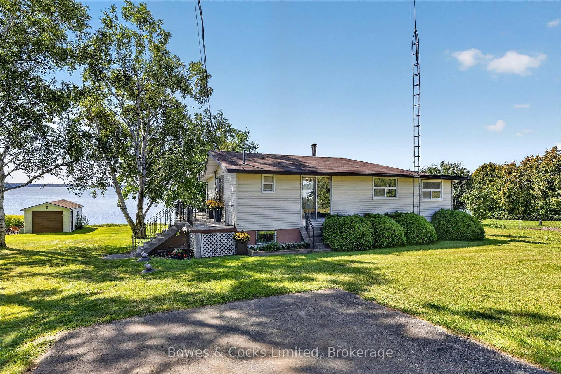 Photo 15 of 79 Oakdene Crescent, Kawartha Lakes, Mariposa — HOMEH