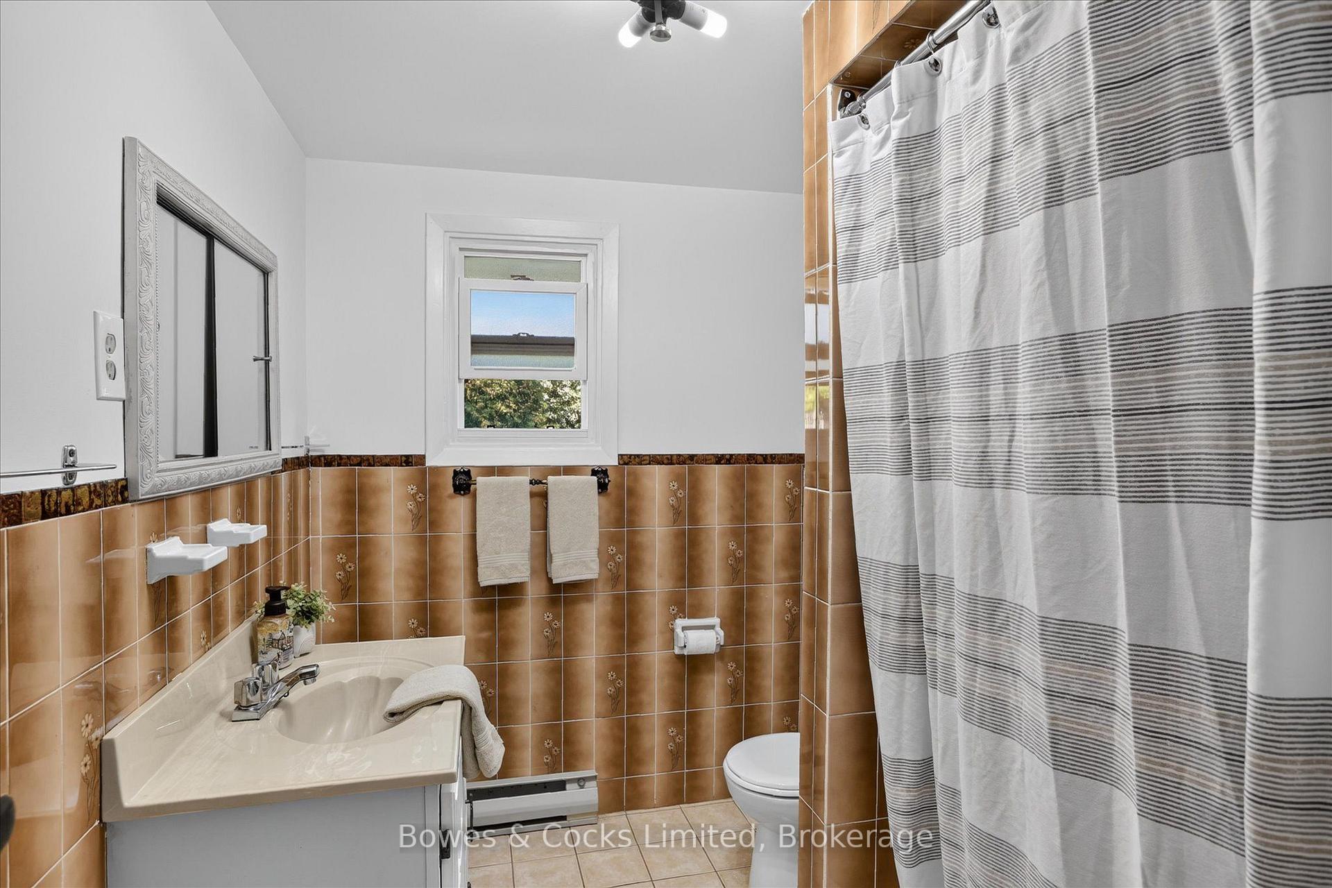 Photo 17 of 79 Oakdene Crescent, Kawartha Lakes, Mariposa — HOMEH