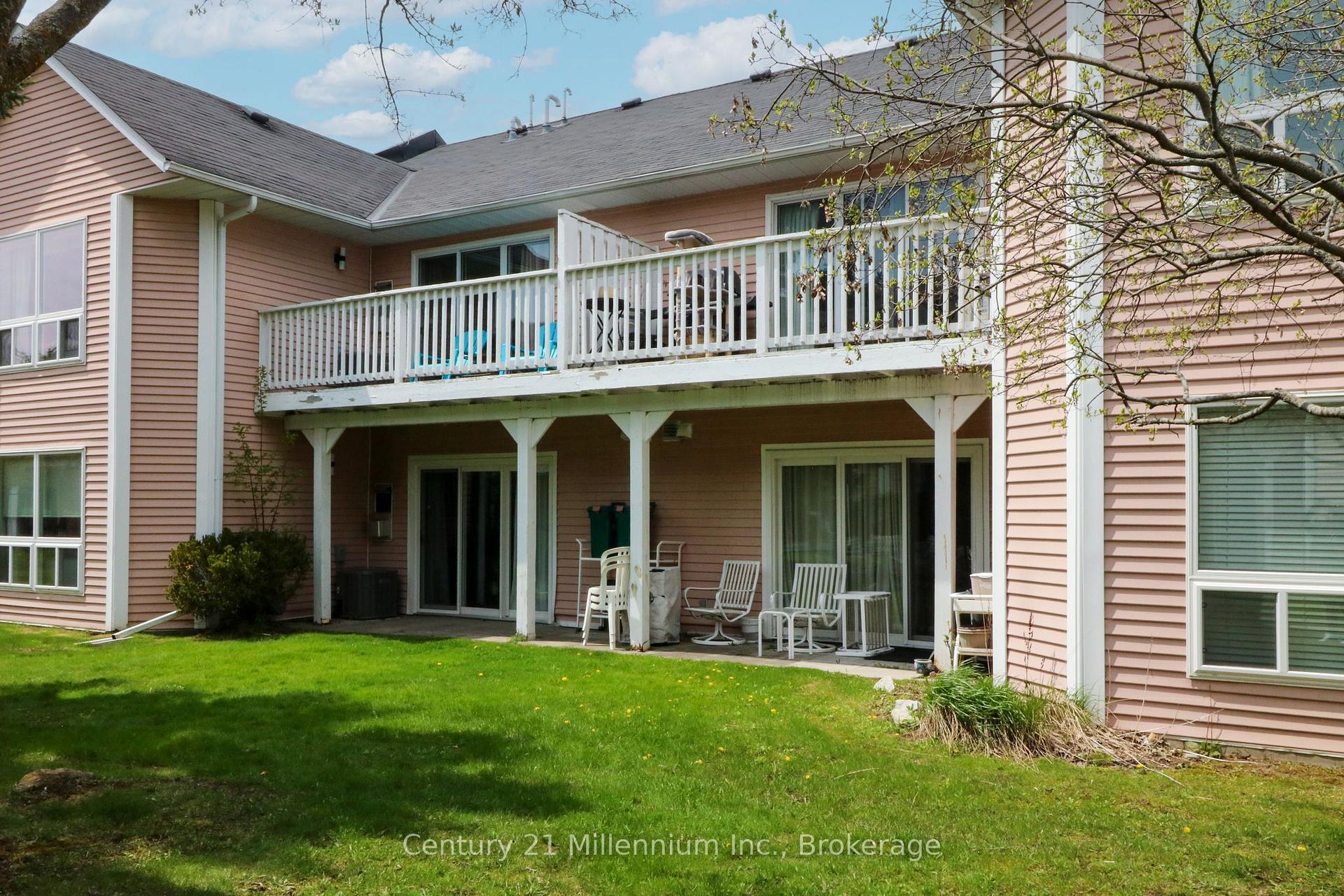 Photo 3 of Unit 825, 34 Dawson Drive, Collingwood — HOMEH