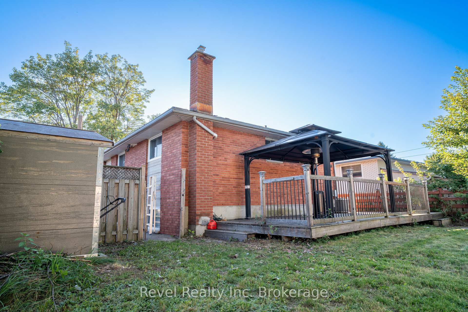 Photo 4 of 12 Nightingale Drive, North Bay, Ferris — HOMEH