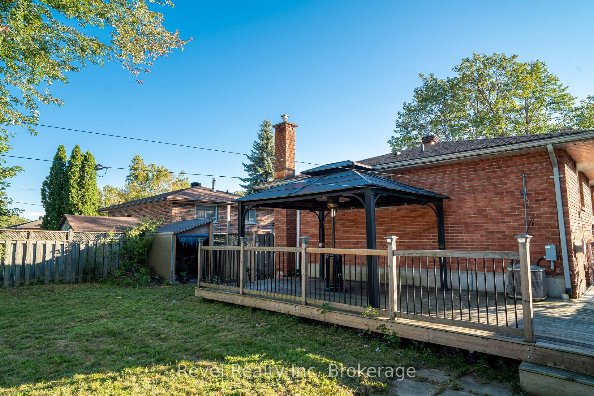 Photo 7 of 12 Nightingale Drive, North Bay, Ferris — HOMEH