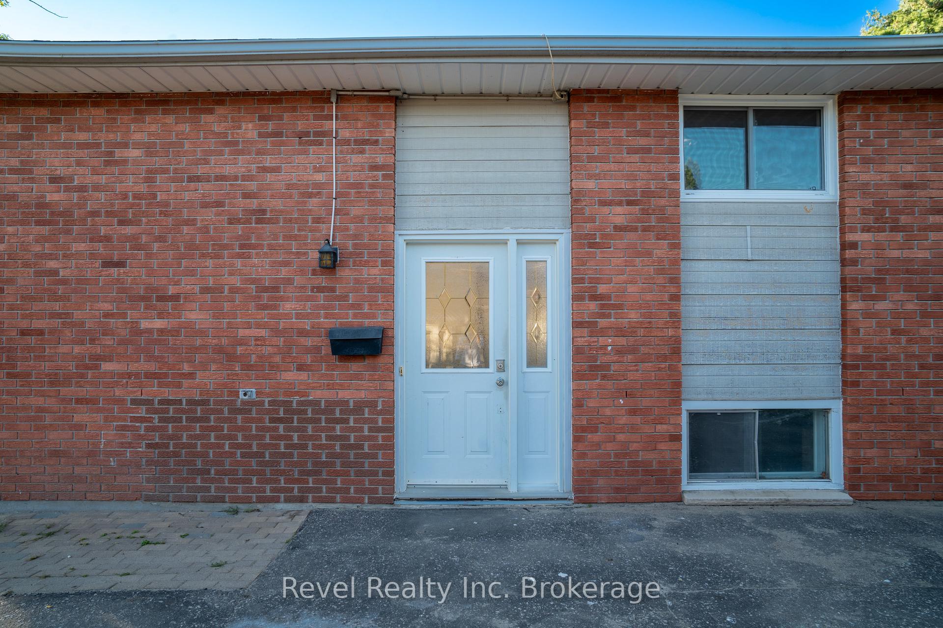 Photo 8 of 12 Nightingale Drive, North Bay, Ferris — HOMEH