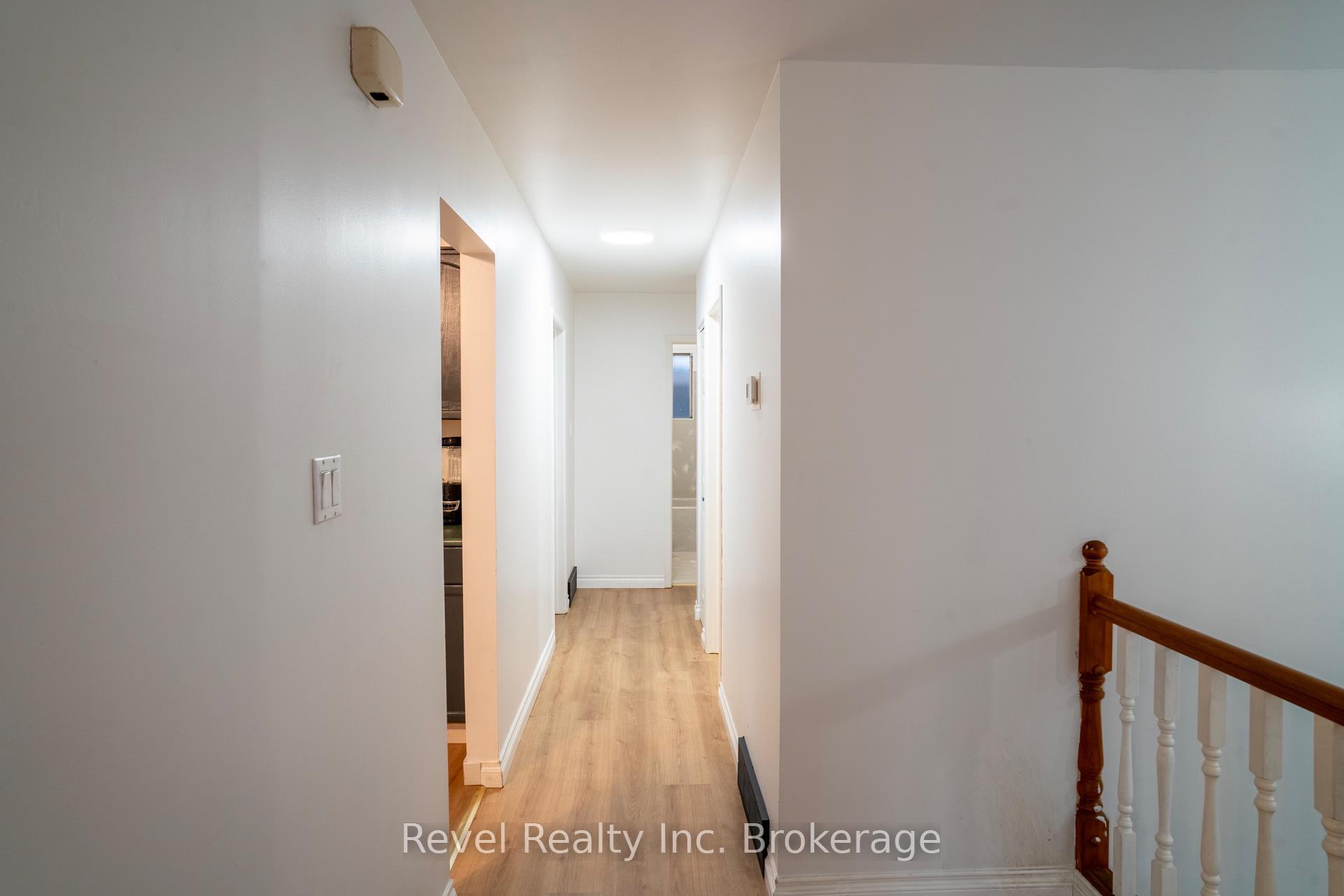 Photo 12 of 12 Nightingale Drive, North Bay, Ferris — HOMEH