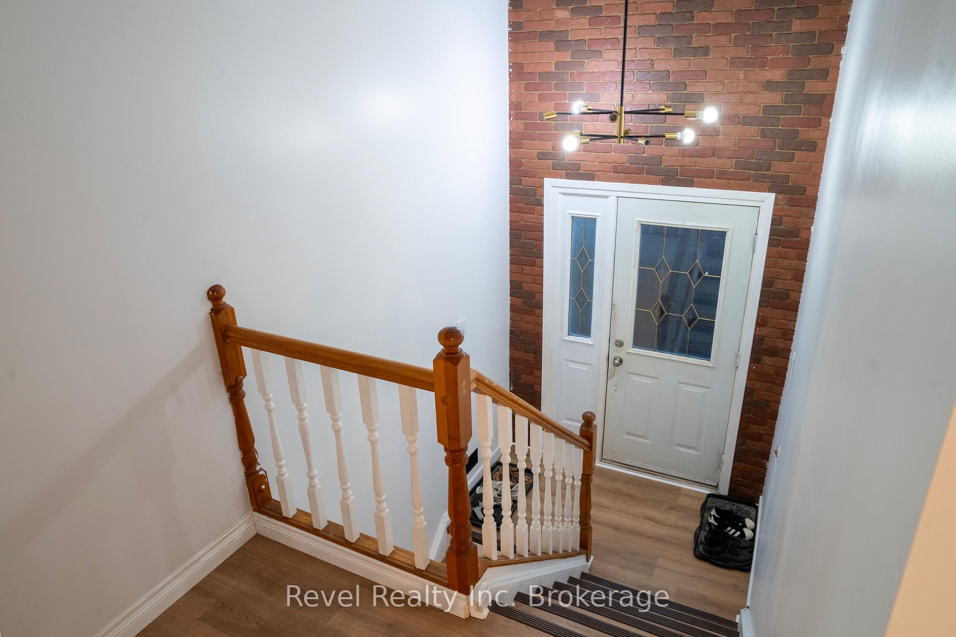 Photo 18 of 12 Nightingale Drive, North Bay, Ferris — HOMEH