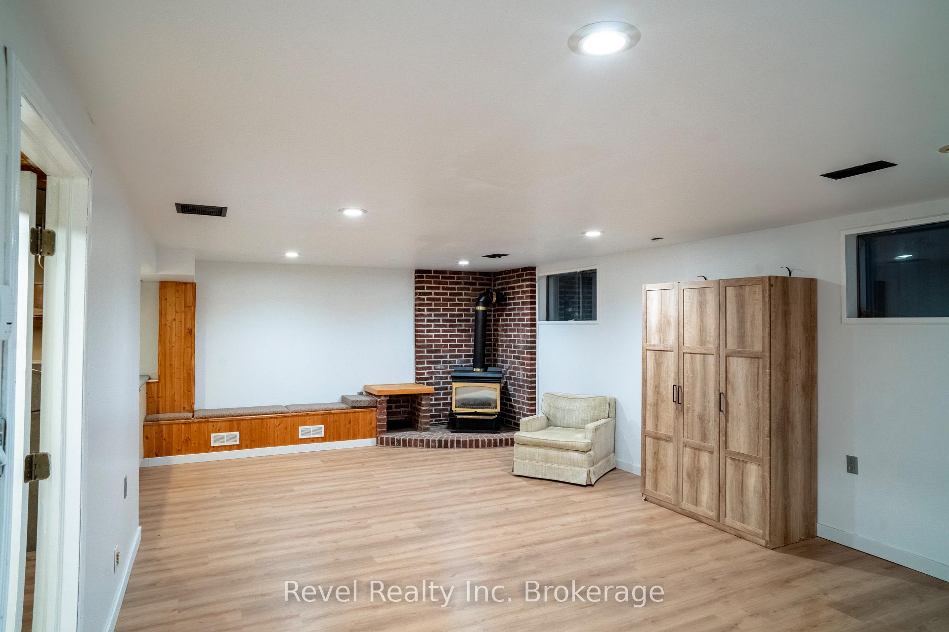 Photo 20 of 12 Nightingale Drive, North Bay, Ferris — HOMEH
