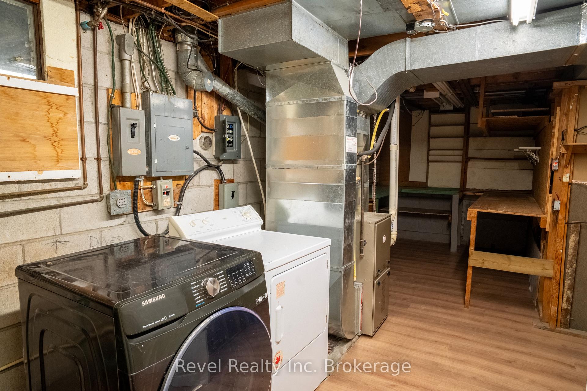Photo 23 of 12 Nightingale Drive, North Bay, Ferris — HOMEH
