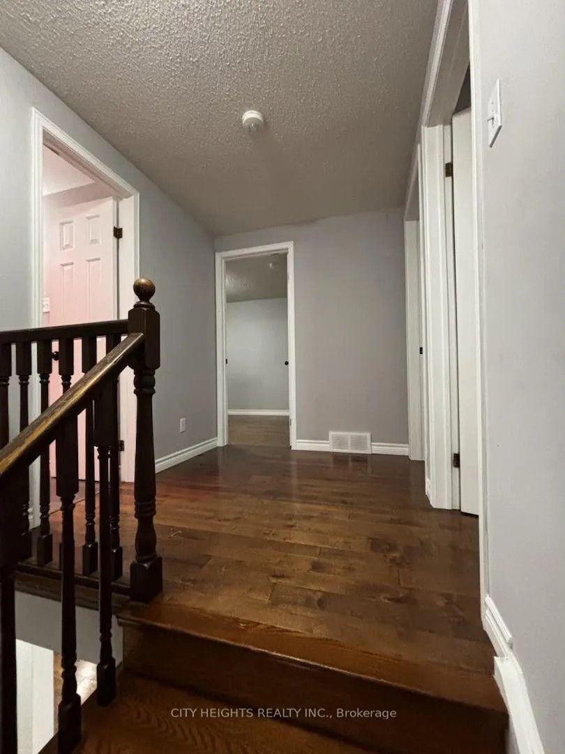 Photo 5 of 173 Mayberry Court, Waterloo, Colonial Acres — HOMEH