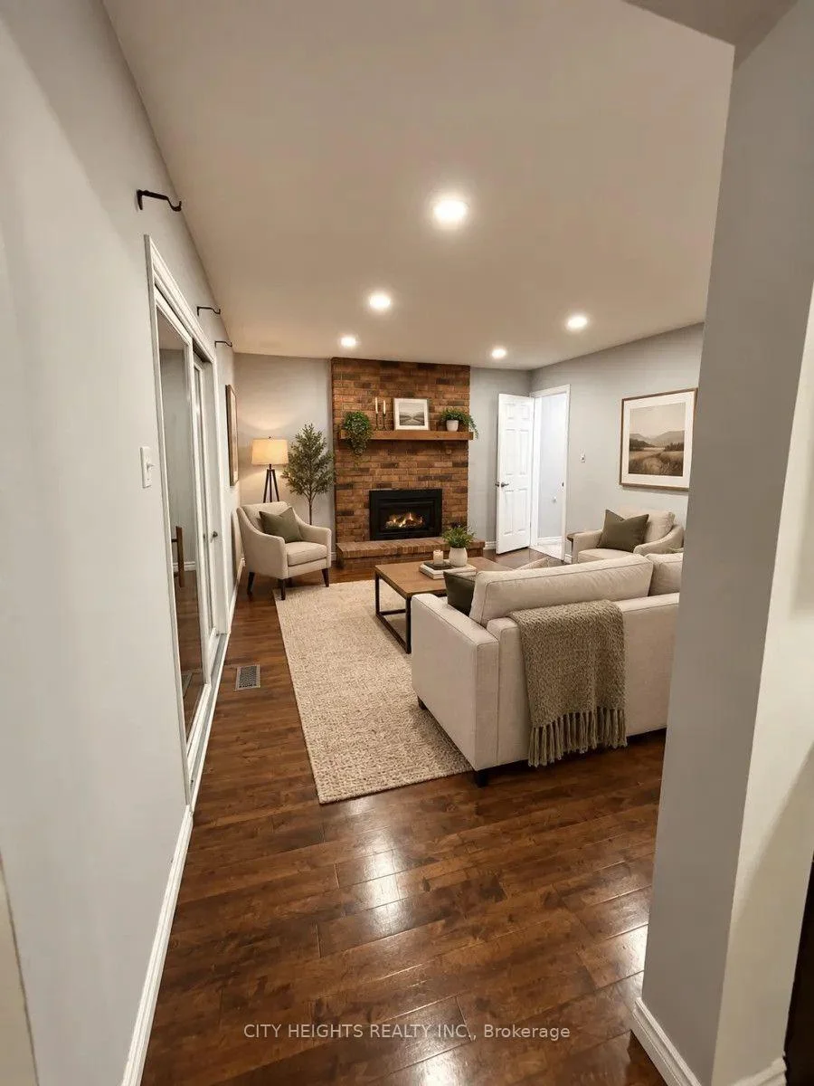 Photo 14 of 173 Mayberry Court, Waterloo, Colonial Acres — HOMEH