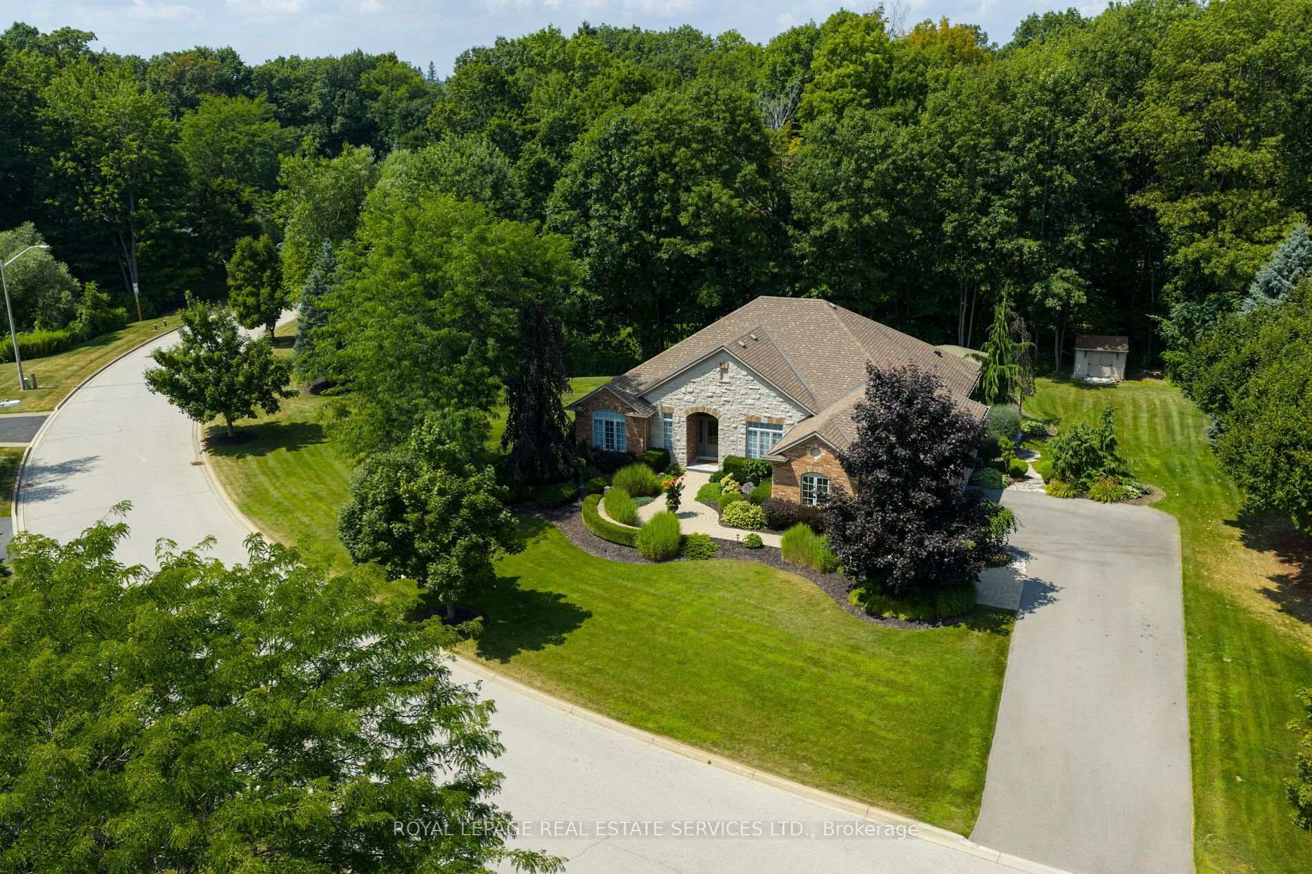 Photo 42 of 32 Parkshore Place, Hamilton, Carlisle — HOMEH