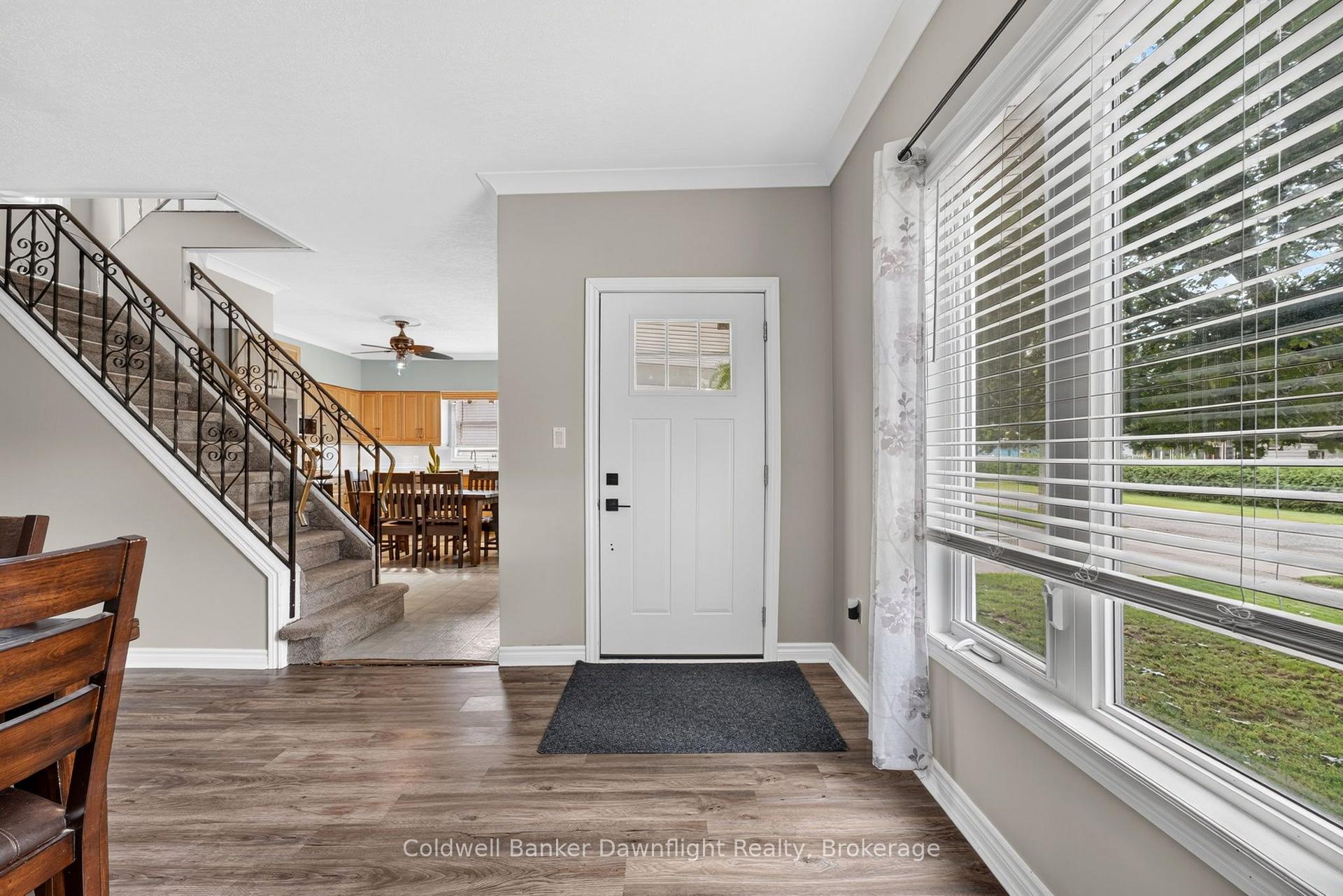 Photo 4 of 154 Richmond Street, Bluewater, Hensall — HOMEH
