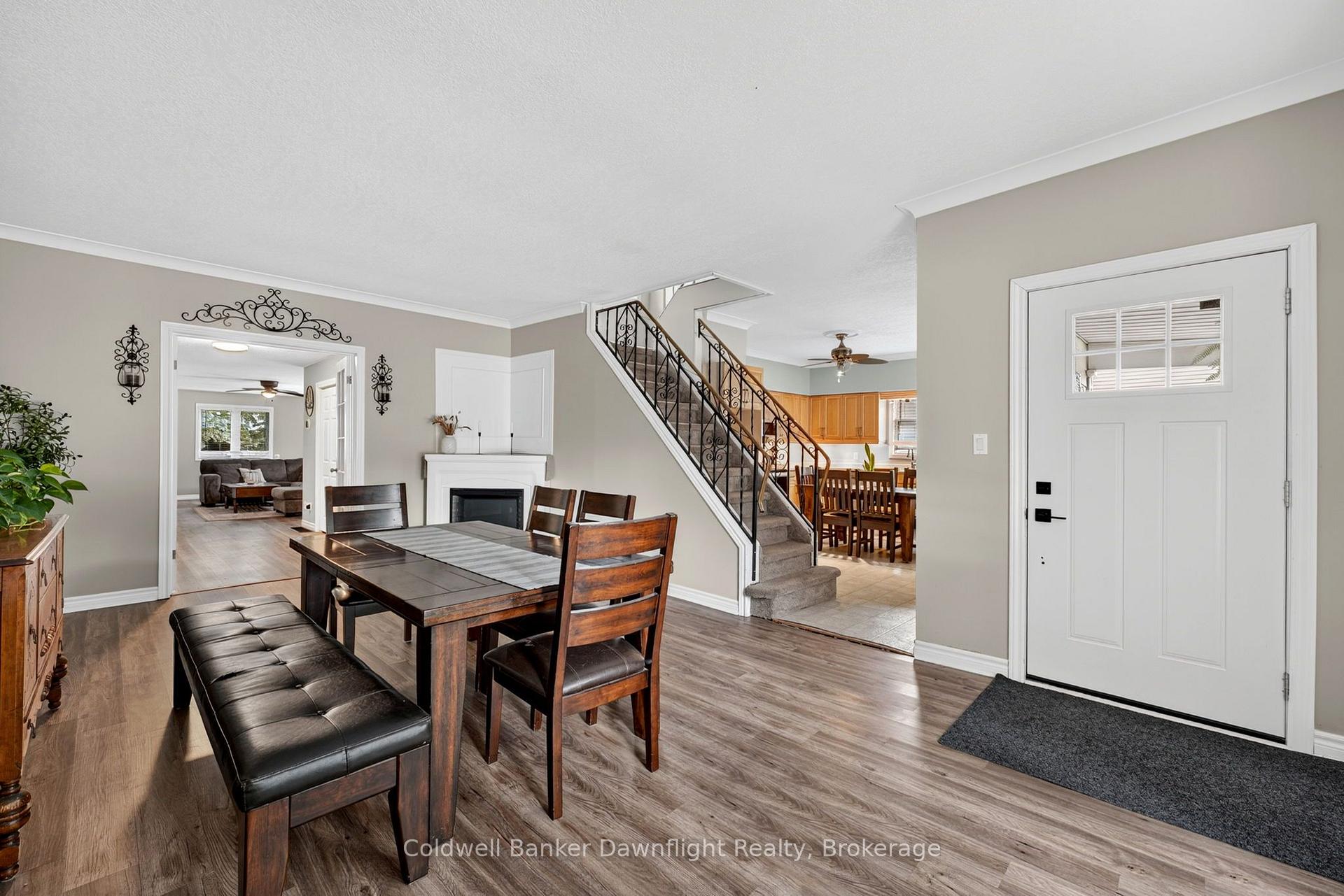 Photo 5 of 154 Richmond Street, Bluewater, Hensall — HOMEH
