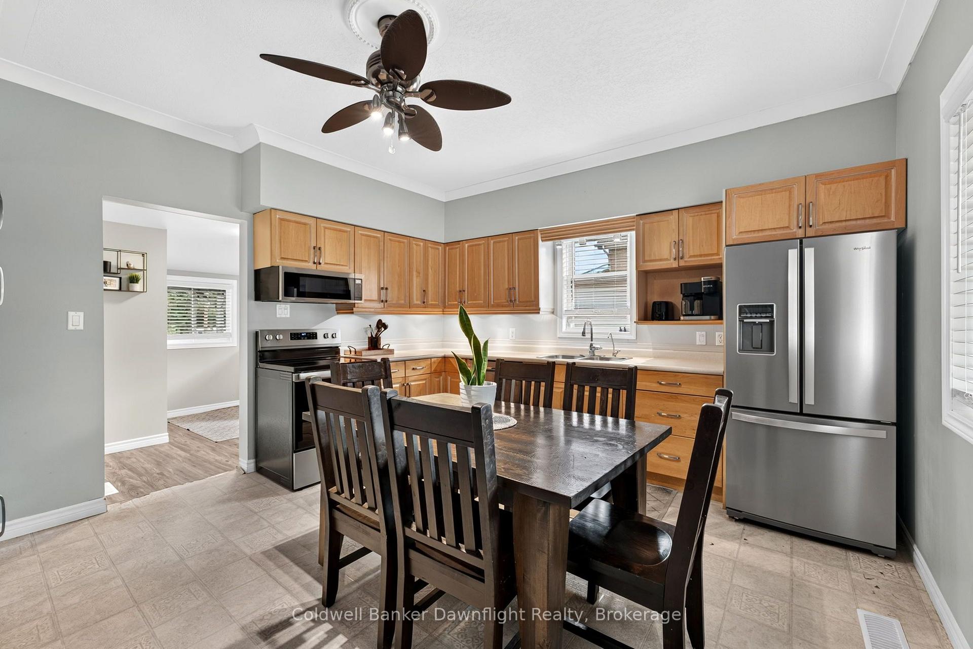 Photo 13 of 154 Richmond Street, Bluewater, Hensall — HOMEH