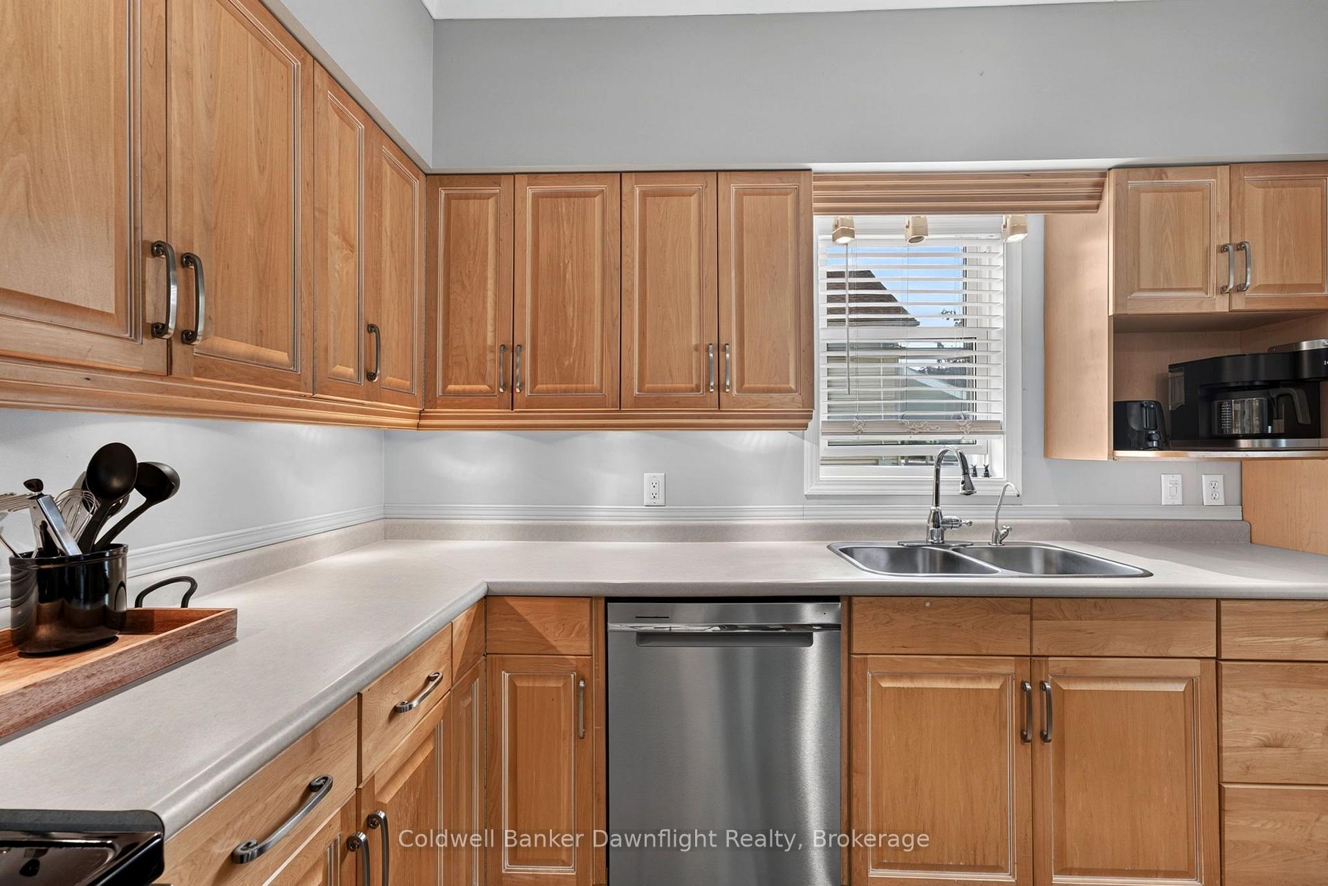 Photo 14 of 154 Richmond Street, Bluewater, Hensall — HOMEH