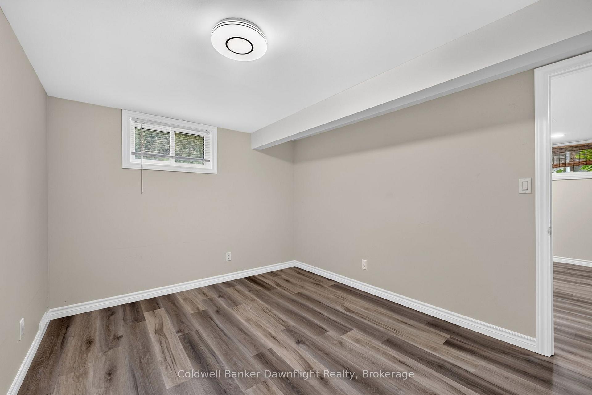 Photo 33 of 154 Richmond Street, Bluewater, Hensall — HOMEH