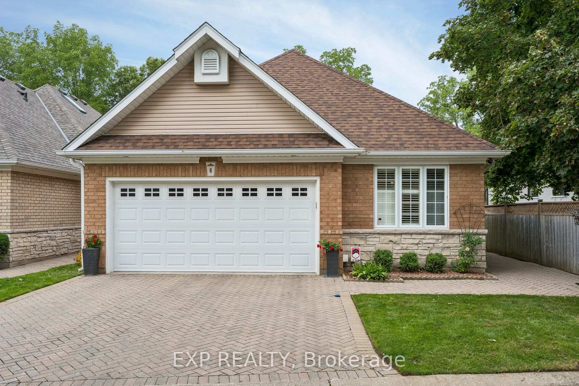 Photo 2 of Unit 8, 152 Dufferin Avenue, Brantford, North Ward — HOMEH