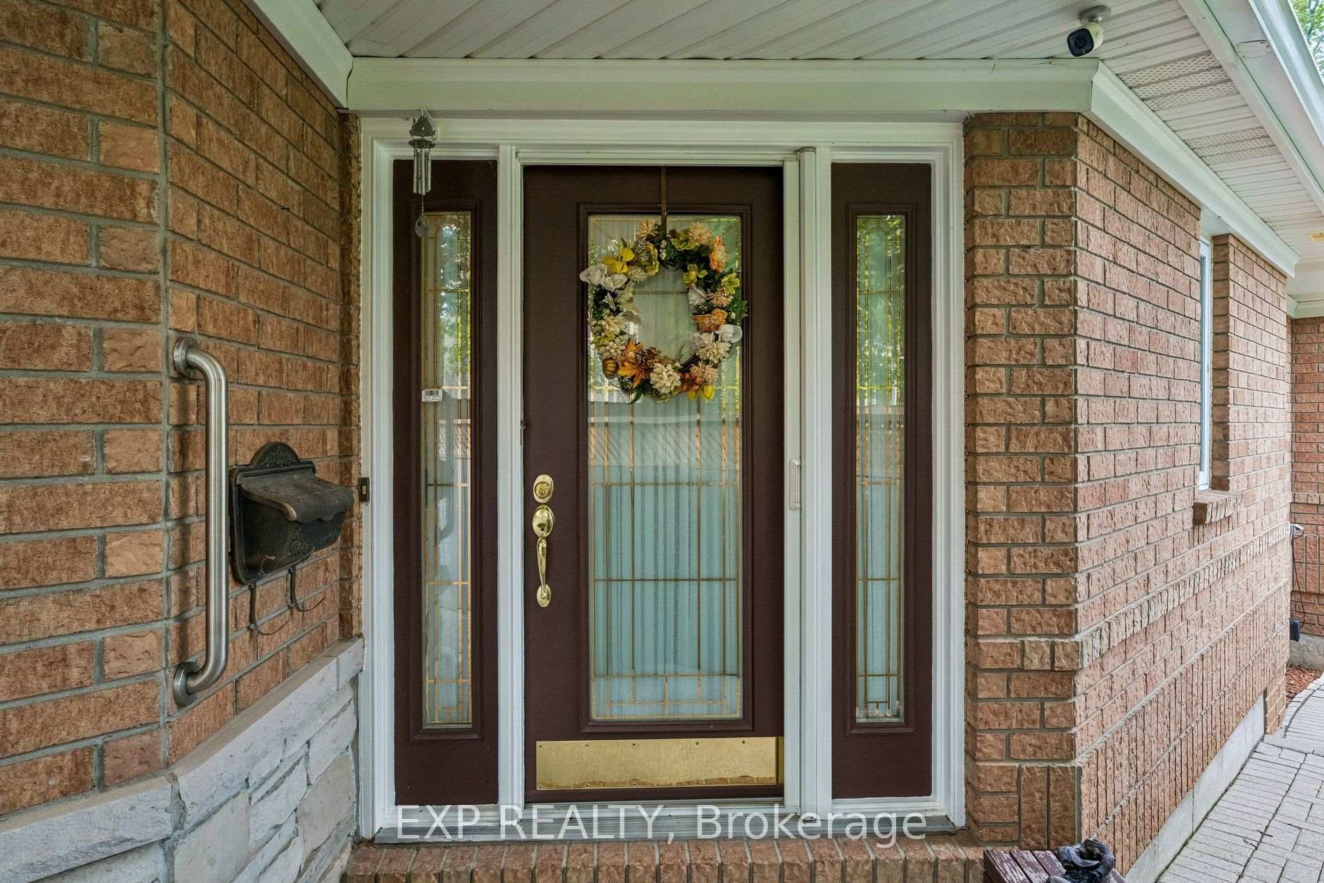 Photo 5 of Unit 8, 152 Dufferin Avenue, Brantford, North Ward — HOMEH