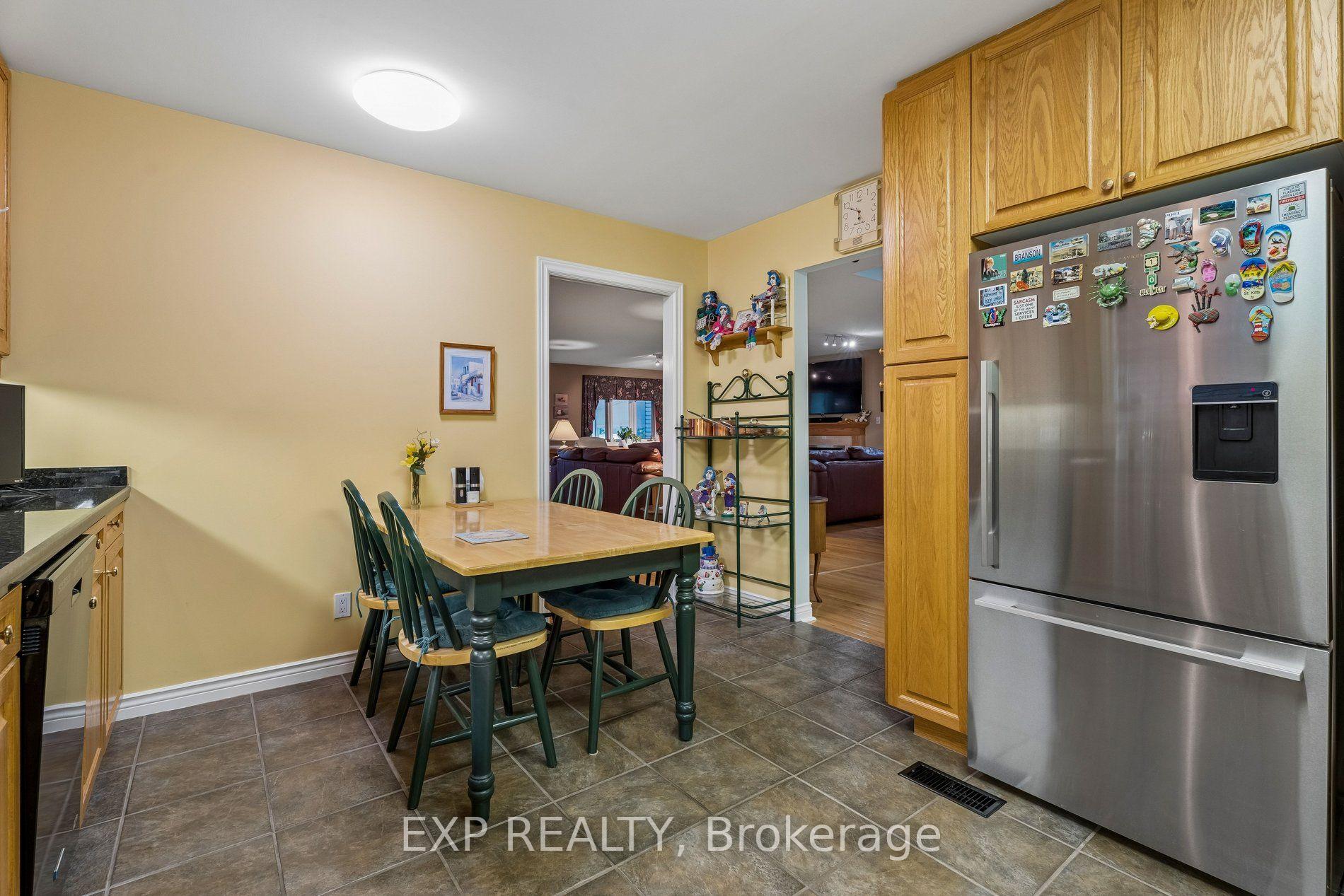 Photo 21 of Unit 8, 152 Dufferin Avenue, Brantford, North Ward — HOMEH