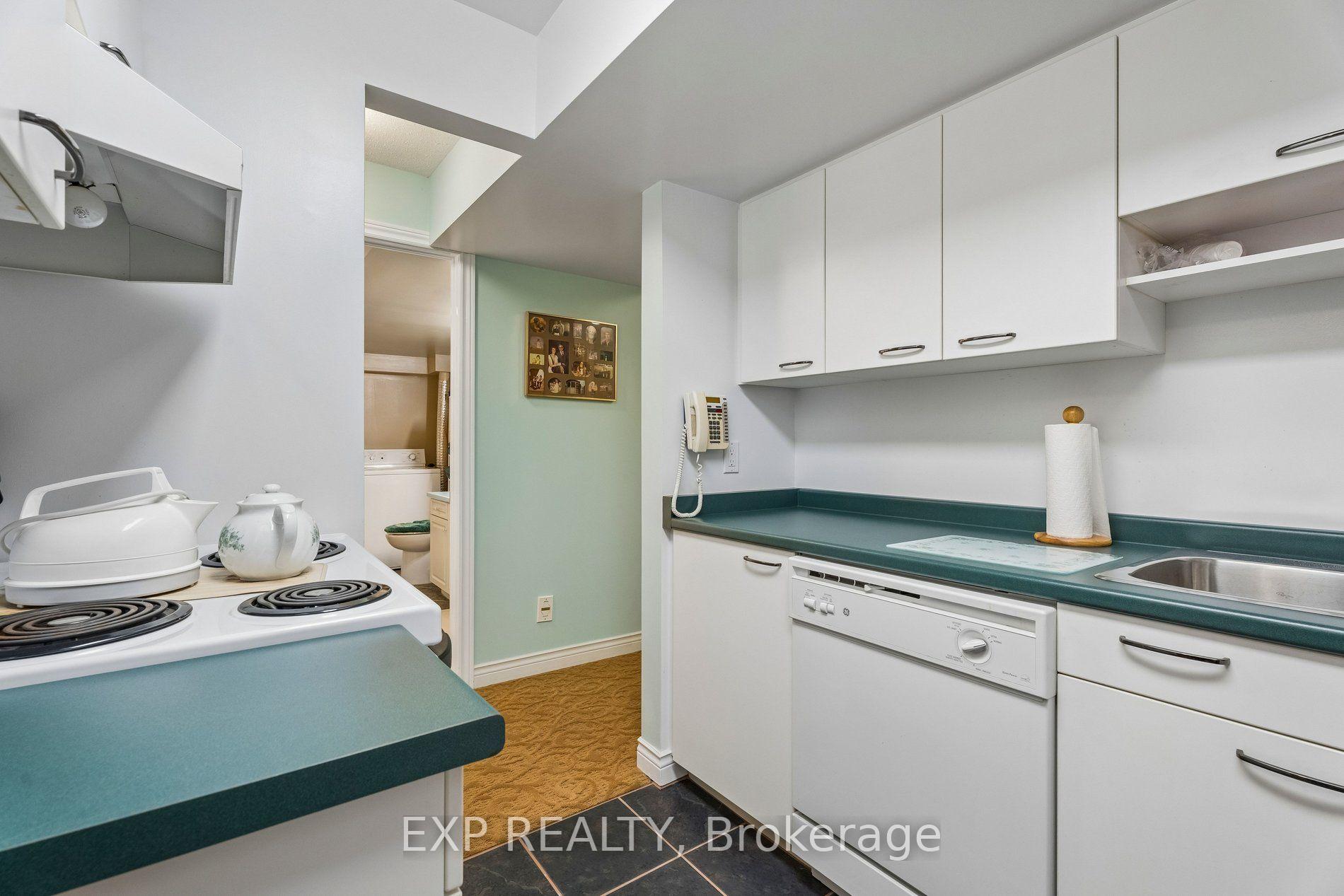 Photo 38 of Unit 8, 152 Dufferin Avenue, Brantford, North Ward — HOMEH