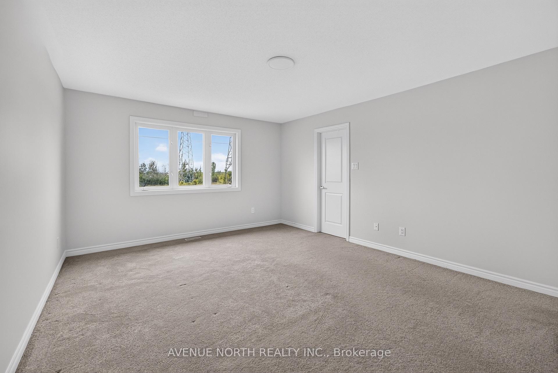 Photo 20 of 292 Livery Street, Ottawa, Kanata - Emerald Meadows/Trailwest — HOMEH