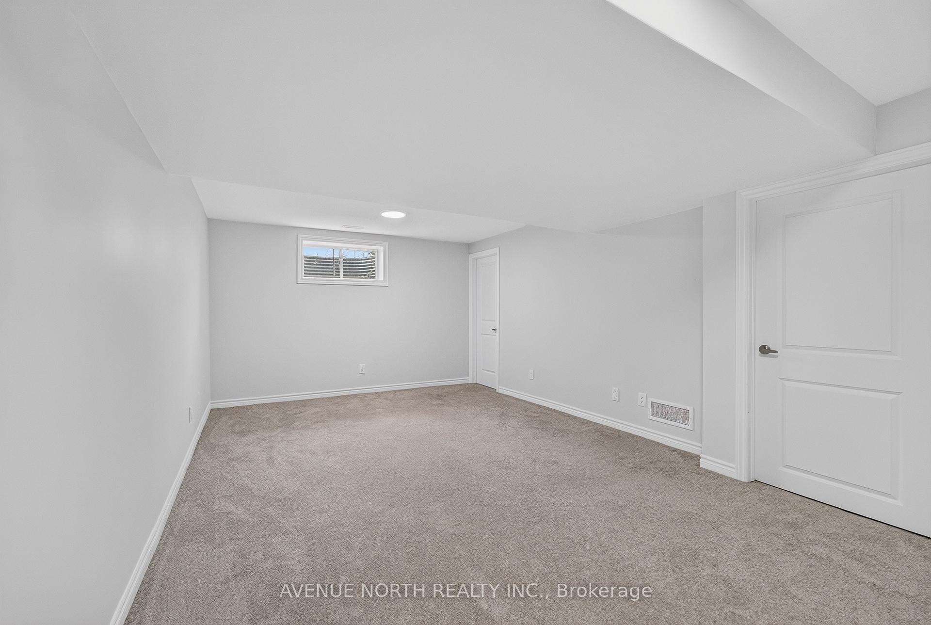 Photo 28 of 292 Livery Street, Ottawa, Kanata - Emerald Meadows/Trailwest — HOMEH