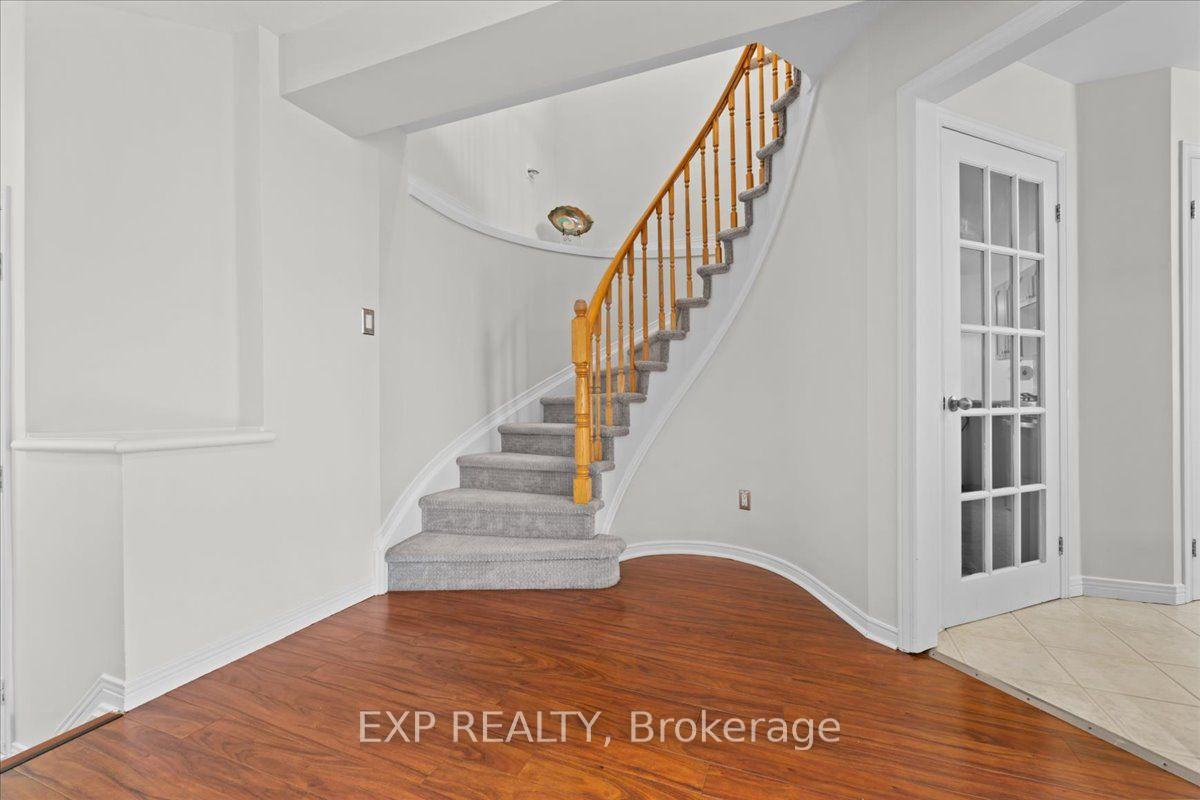 Photo 7 of 40 Bishops Mills Way, Ottawa, Kanata - Beaverbrook — HOMEH