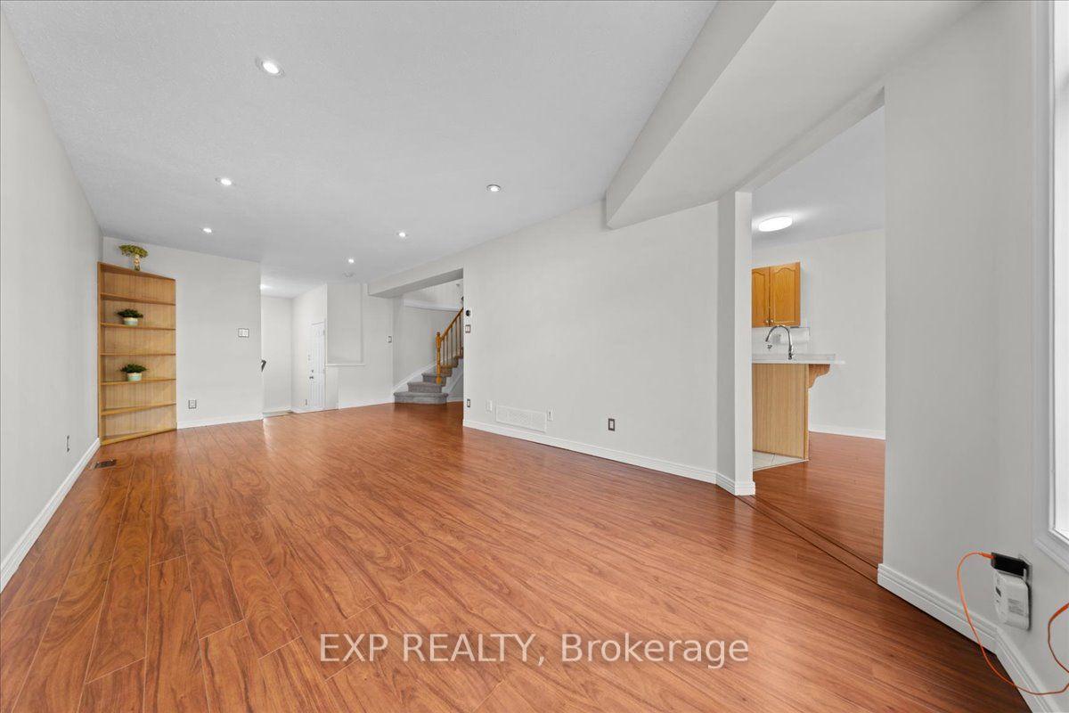 Photo 9 of 40 Bishops Mills Way, Ottawa, Kanata - Beaverbrook — HOMEH