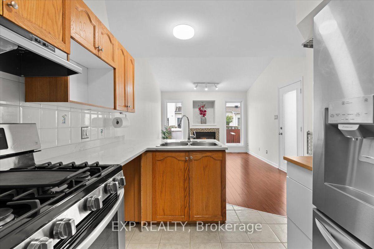 Photo 16 of 40 Bishops Mills Way, Ottawa, Kanata - Beaverbrook — HOMEH