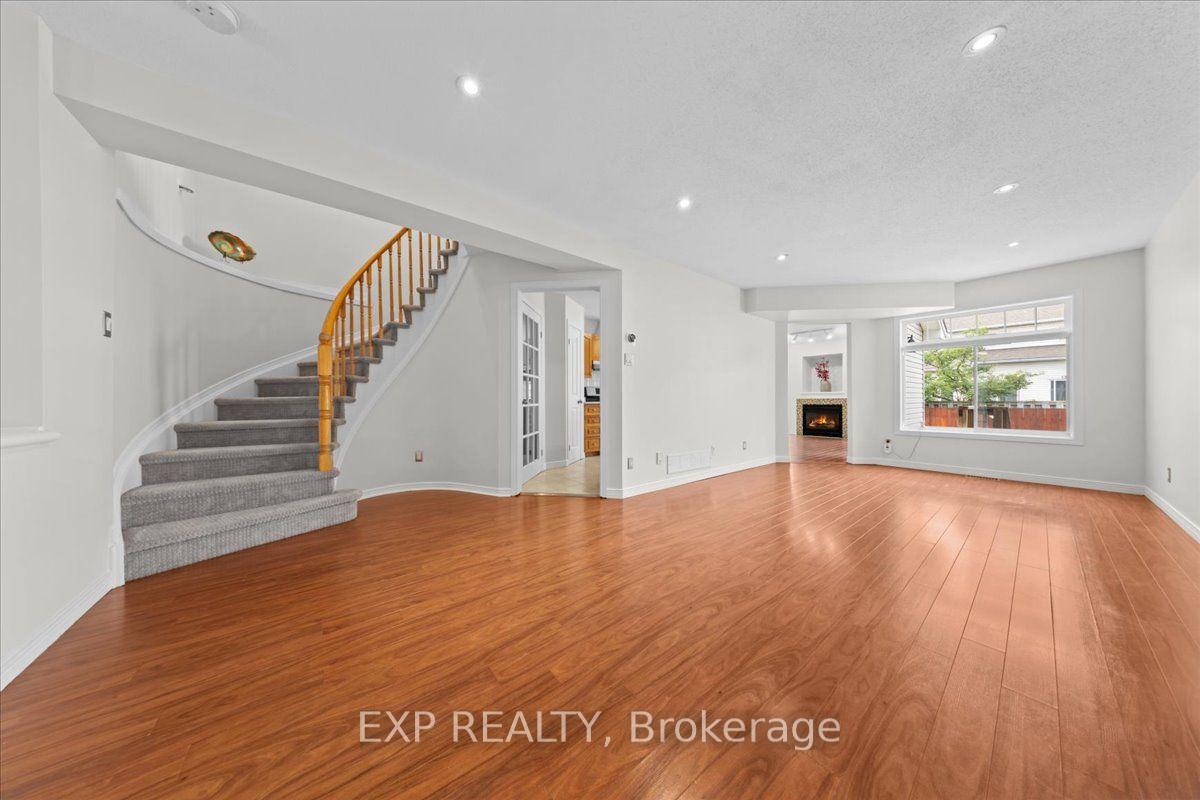 Photo 20 of 40 Bishops Mills Way, Ottawa, Kanata - Beaverbrook — HOMEH
