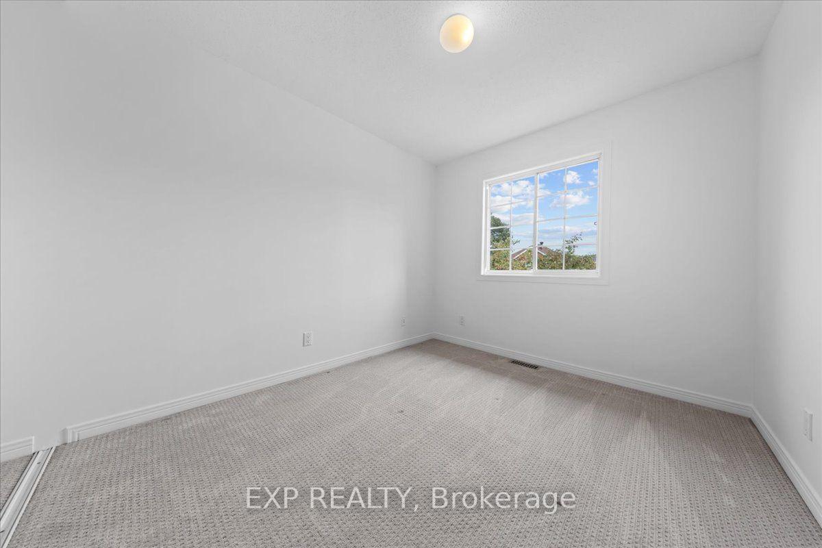 Photo 21 of 40 Bishops Mills Way, Ottawa, Kanata - Beaverbrook — HOMEH