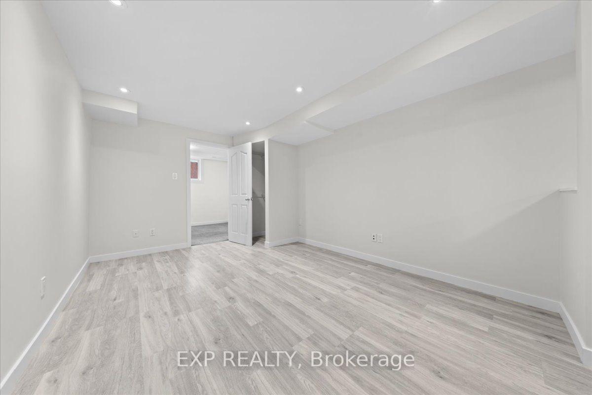 Photo 31 of 40 Bishops Mills Way, Ottawa, Kanata - Beaverbrook — HOMEH