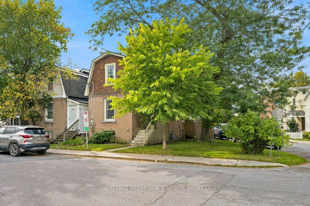 Photo 1 of 384 Barrie Street, Kingston, East of Sir John A. Blvd — HOMEH