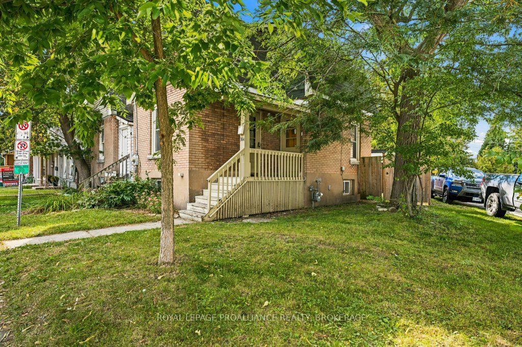 Photo 2 of 384 Barrie Street, Kingston, East of Sir John A. Blvd — HOMEH