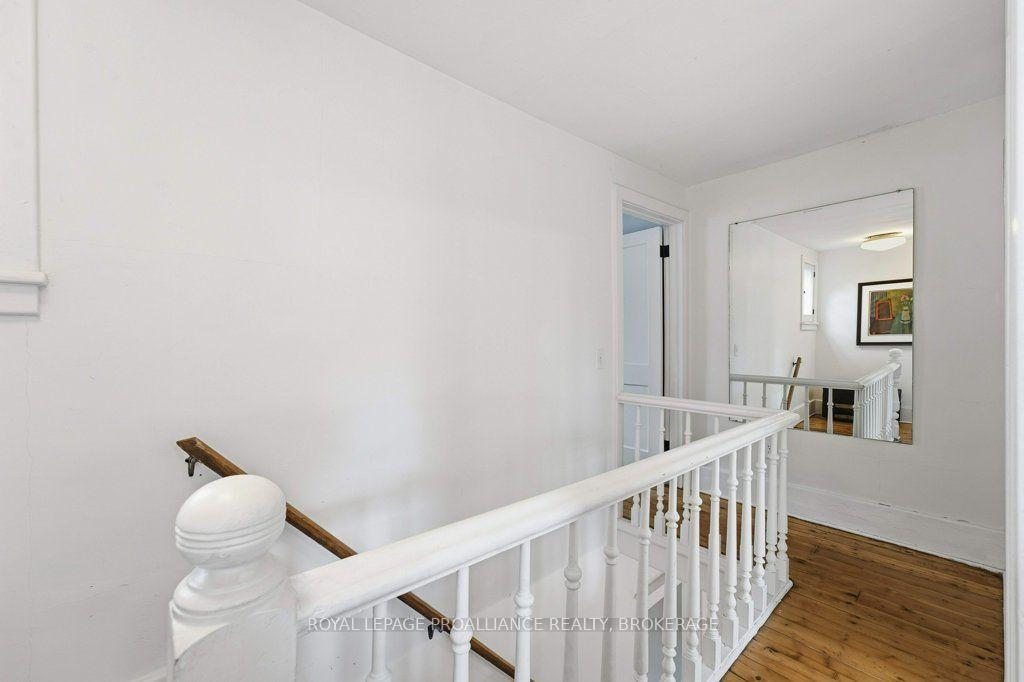 Photo 13 of 384 Barrie Street, Kingston, East of Sir John A. Blvd — HOMEH