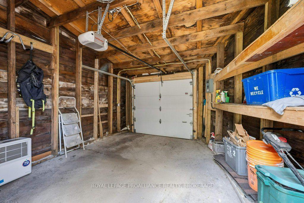 Photo 27 of 384 Barrie Street, Kingston, East of Sir John A. Blvd — HOMEH