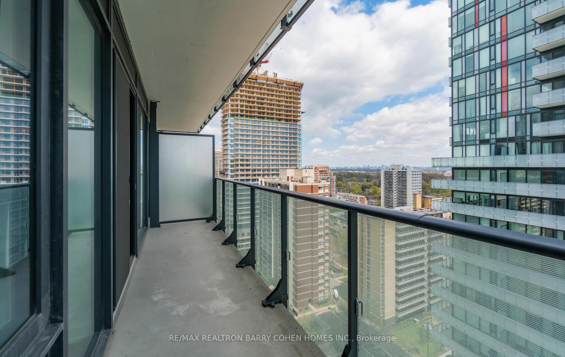Photo 9 of Unit 1807, 161 Roehampton Avenue, Toronto, Mount Pleasant West — HOMEH