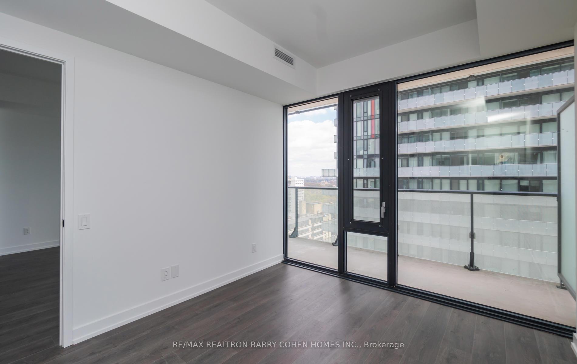 Photo 11 of Unit 1807, 161 Roehampton Avenue, Toronto, Mount Pleasant West — HOMEH