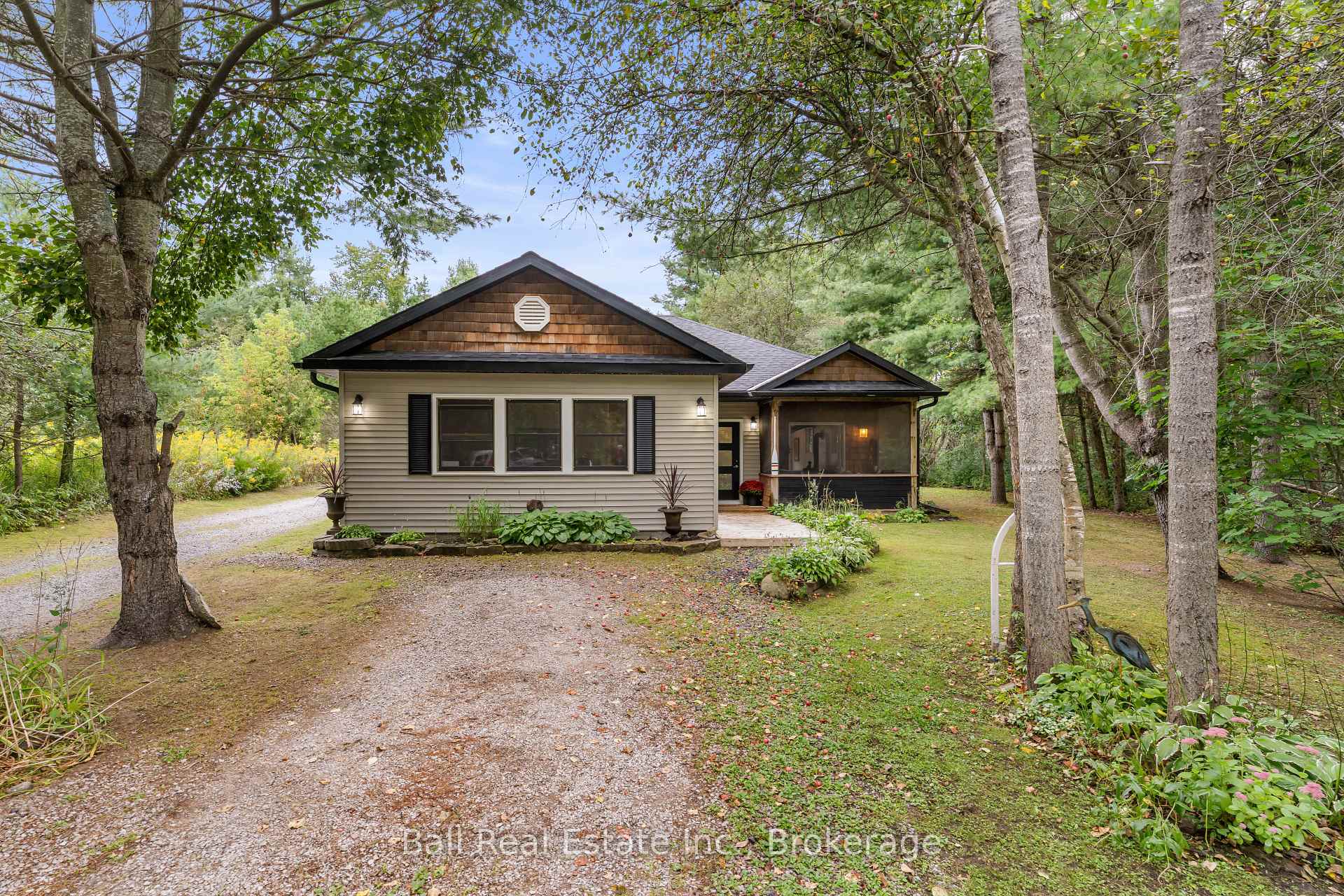 Photo 55 of 51 Spring Drive, Trent Lakes — HOMEH