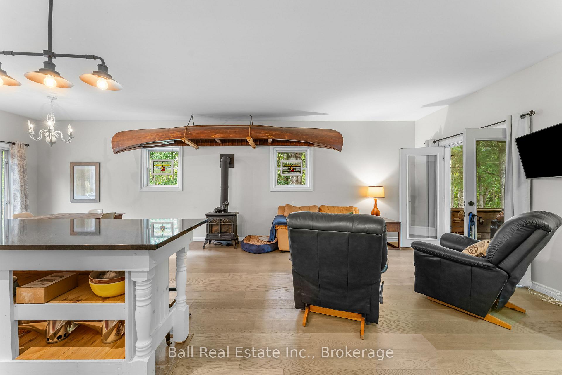 Photo 11 of 51 Spring Drive, Trent Lakes — HOMEH