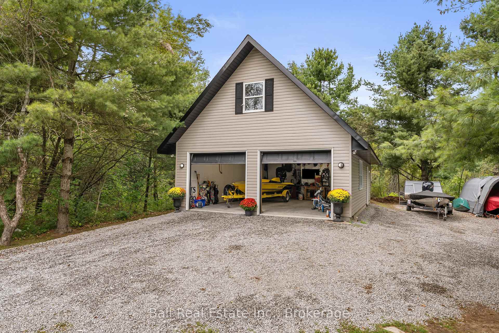 Photo 32 of 51 Spring Drive, Trent Lakes — HOMEH