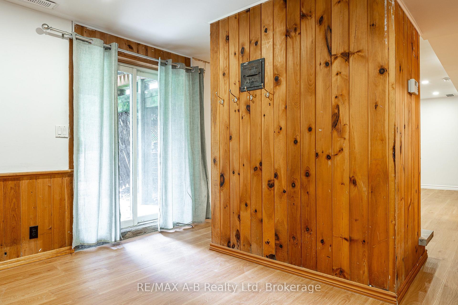 Photo 23 of 332 Widder Street E, St. Marys — HOMEH