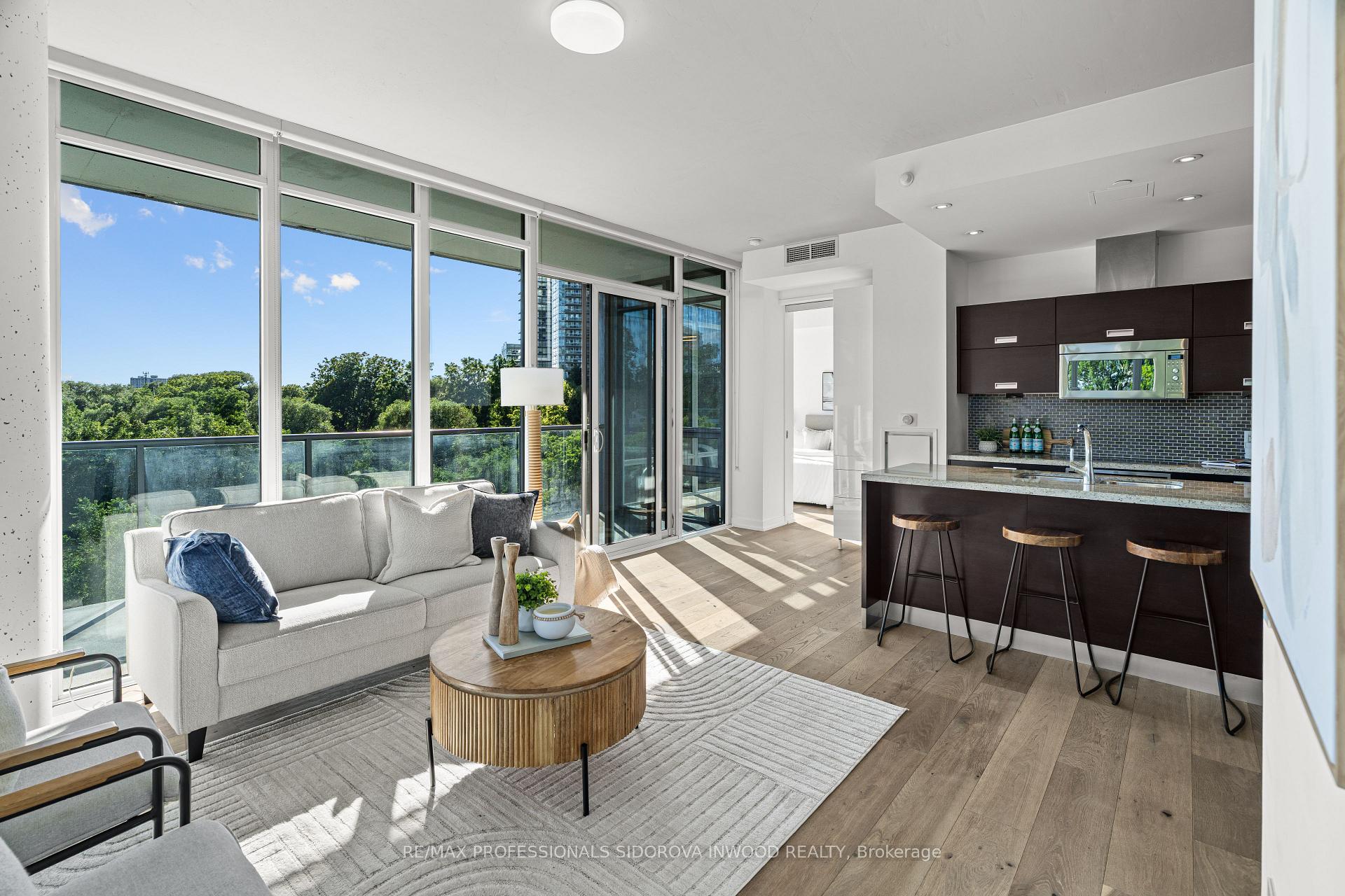 Photo 10 of Unit 305, 88 Park Lawn Road, Etobicoke, Mimico — HOMEH