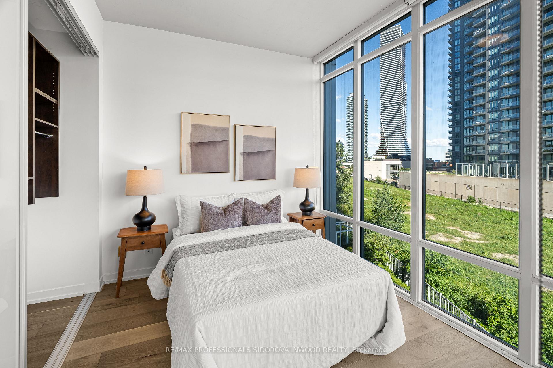 Photo 15 of Unit 305, 88 Park Lawn Road, Etobicoke, Mimico — HOMEH