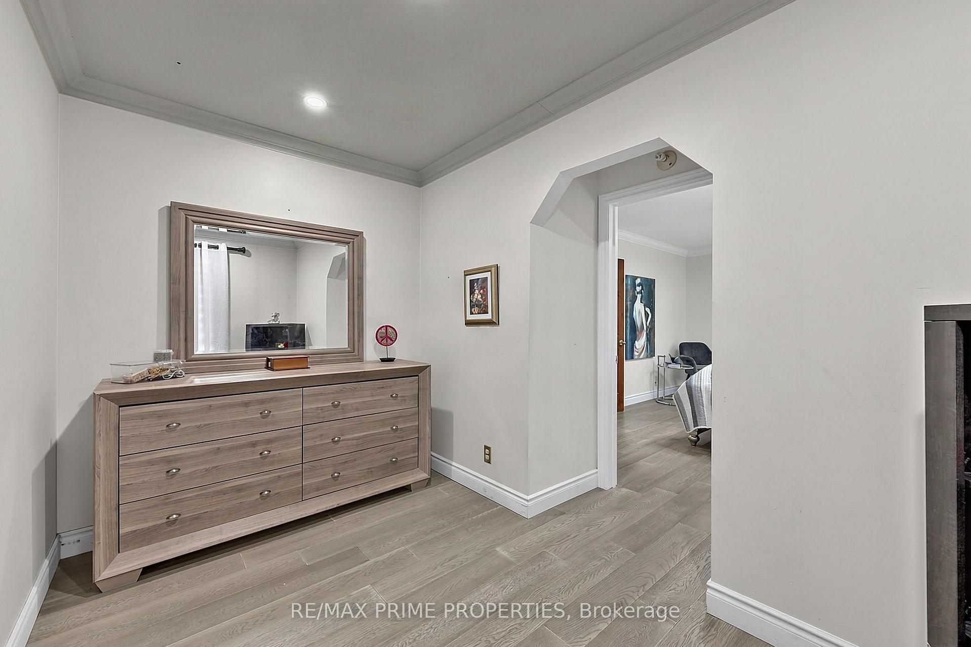 Photo 25 of 20369 Centre Street, East Gwillimbury, Rural East Gwillimbury — HOMEH